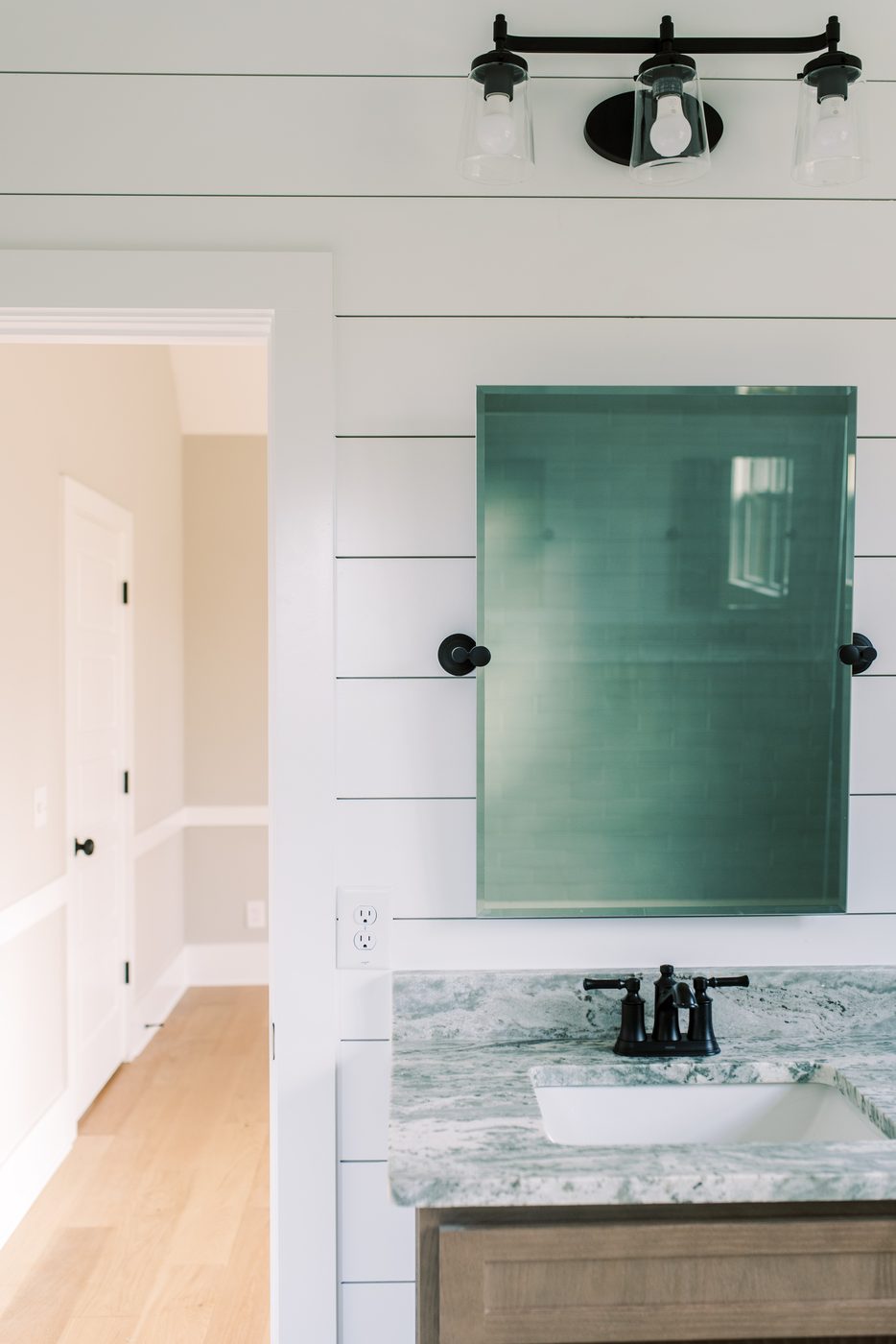 Bathroom Vanity